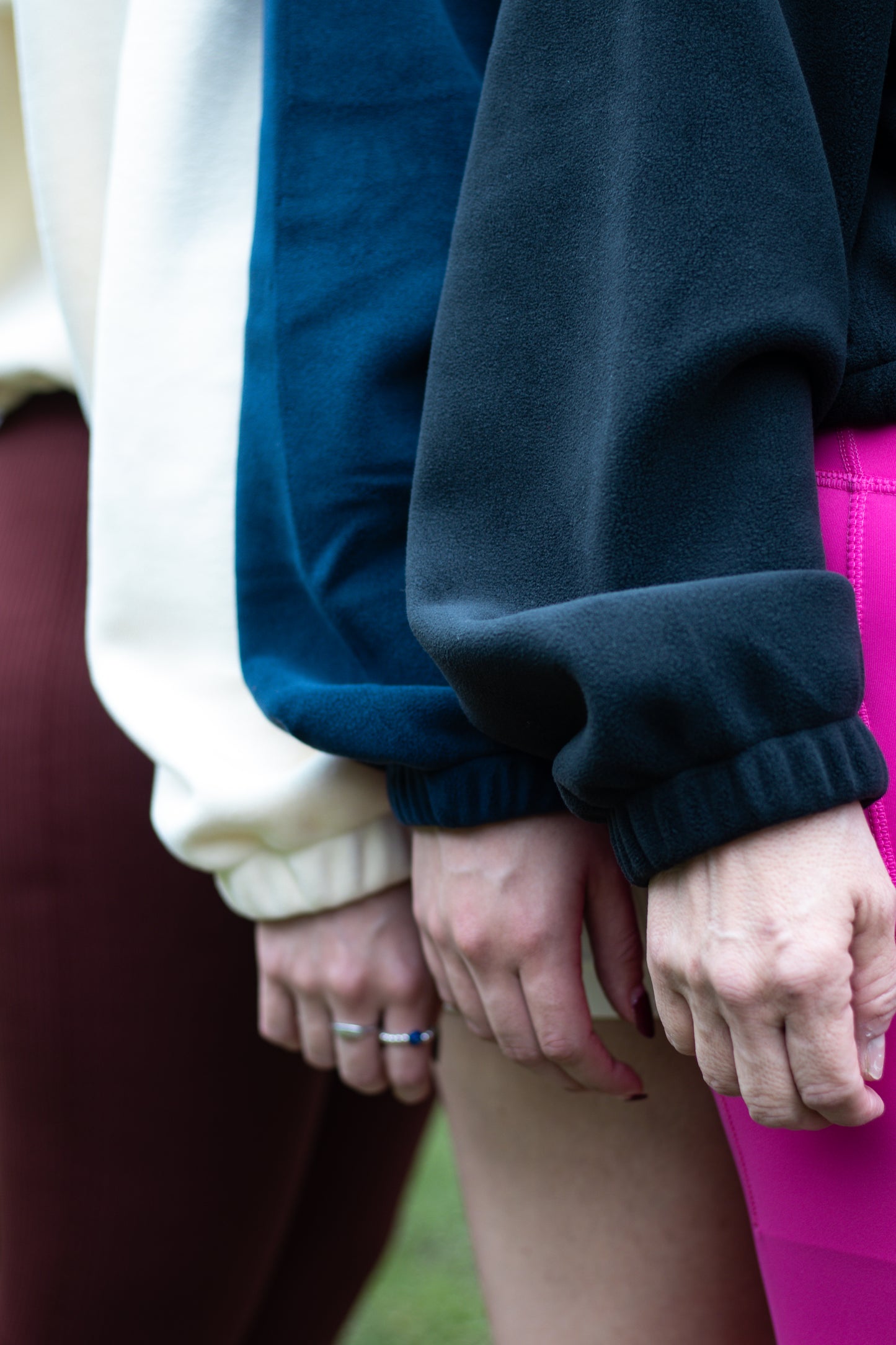 Chamarra afelpada negra