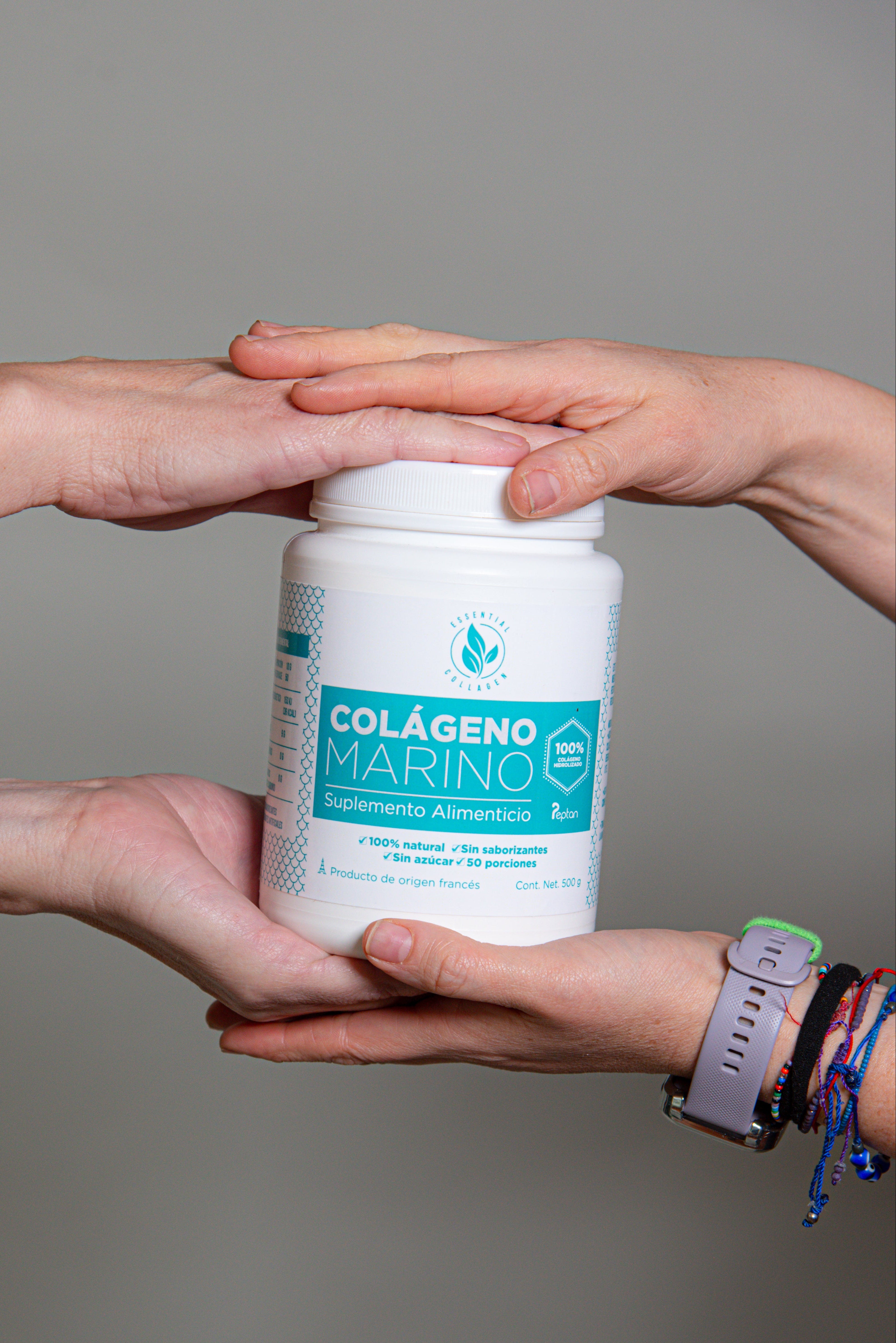 Colágeno hidrolizado marino en polvo de origen francés, ideal para personas activas y deportistas, enfocado en apoyar la recuperación muscular, el cuidado de articulaciones y el bienestar diario.