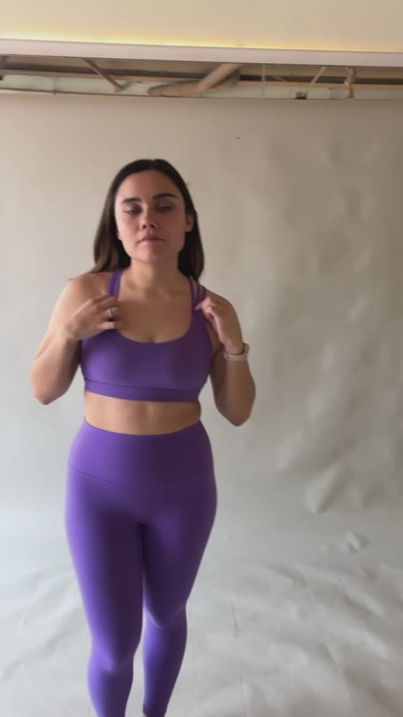 Top Ela Amatista